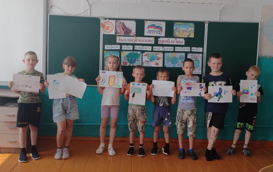 Игра "Юные экологи". Ученики МКОУ СОШ № 9 с. Каменка размышляли о проблемах экологии, сохранении чистоты нашей планеты Земля.