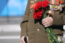 Акция «Красная гвоздика» стартовала в преддверии Дня Победы в Приморье