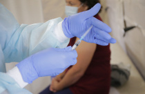Акция «Прививка от клеща» для всех желающих стартовала в Приморье