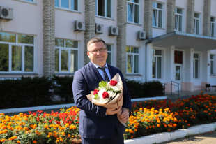 Уважаемые работники и ветераны социальной сферы!