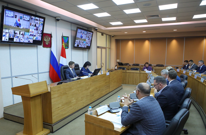 Рабочая группа по вывозу мусора начала работу в Приморье