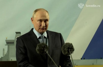 Владимир Путин принял участие в церемонии имянаречения судов на ССК «Звезда» в Приморье