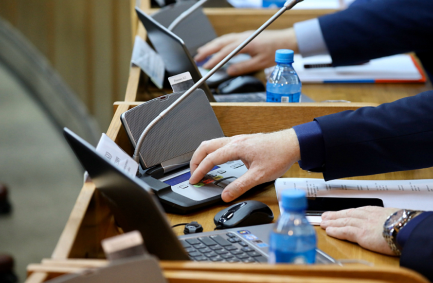 Госдума РФ приняла изменения в закон о защите населения от ЧС по инициативе Олега Кожемяко в окончательном чтении